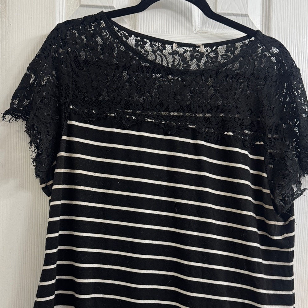 dressbarn Black and White Lace Striped Blouse